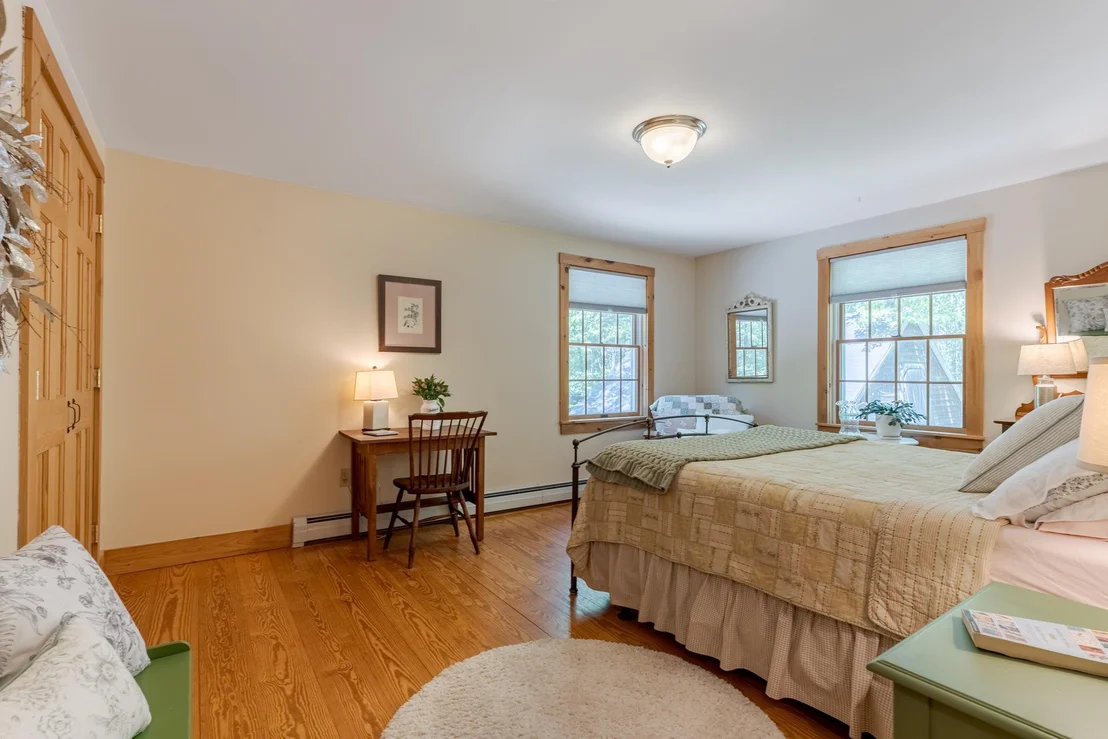 Photo of 338 Middleton