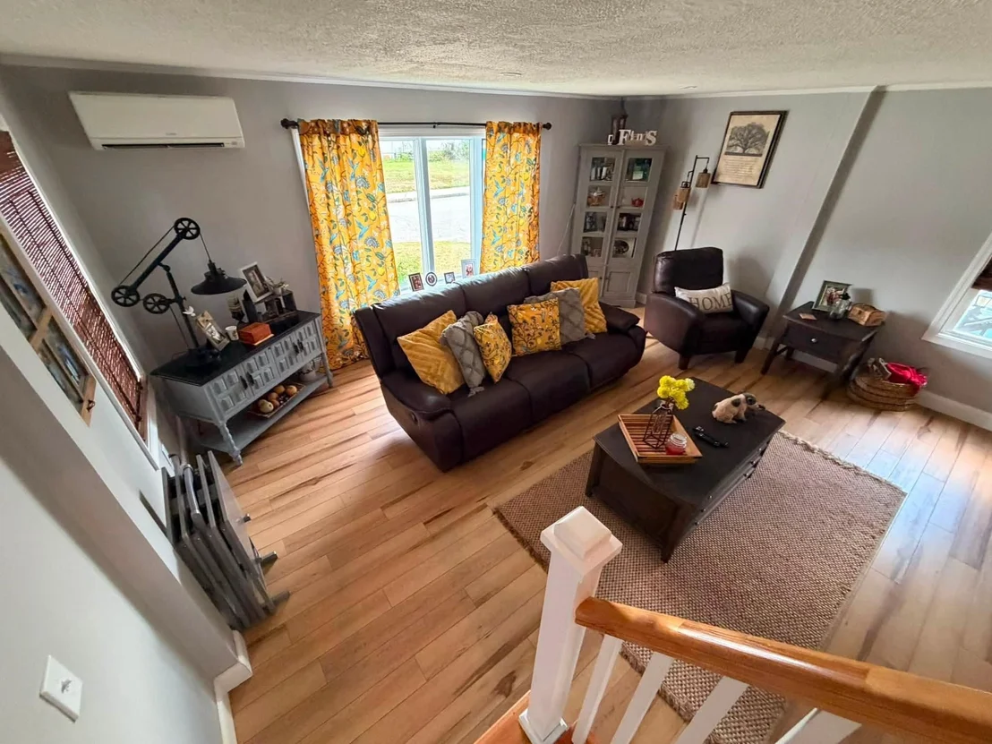 Photo of 98 Maple