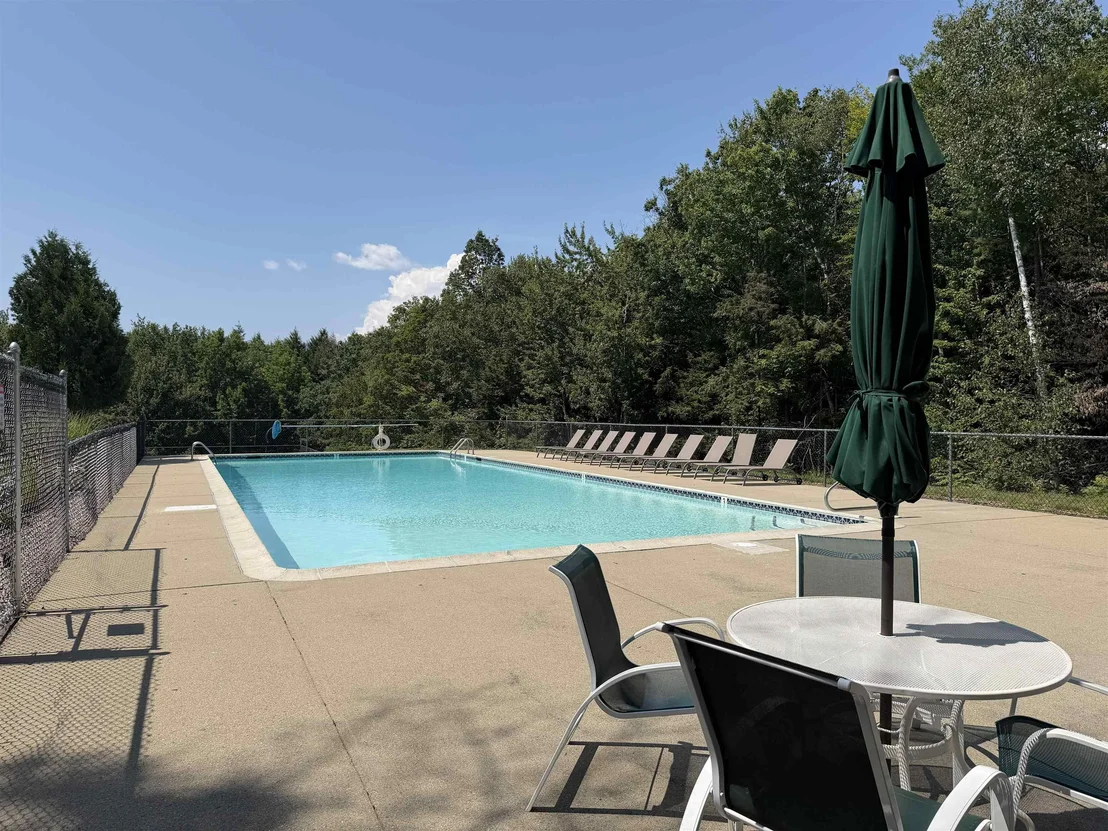 Photo of Unit J82 at J82 Eagle Ridge Condo