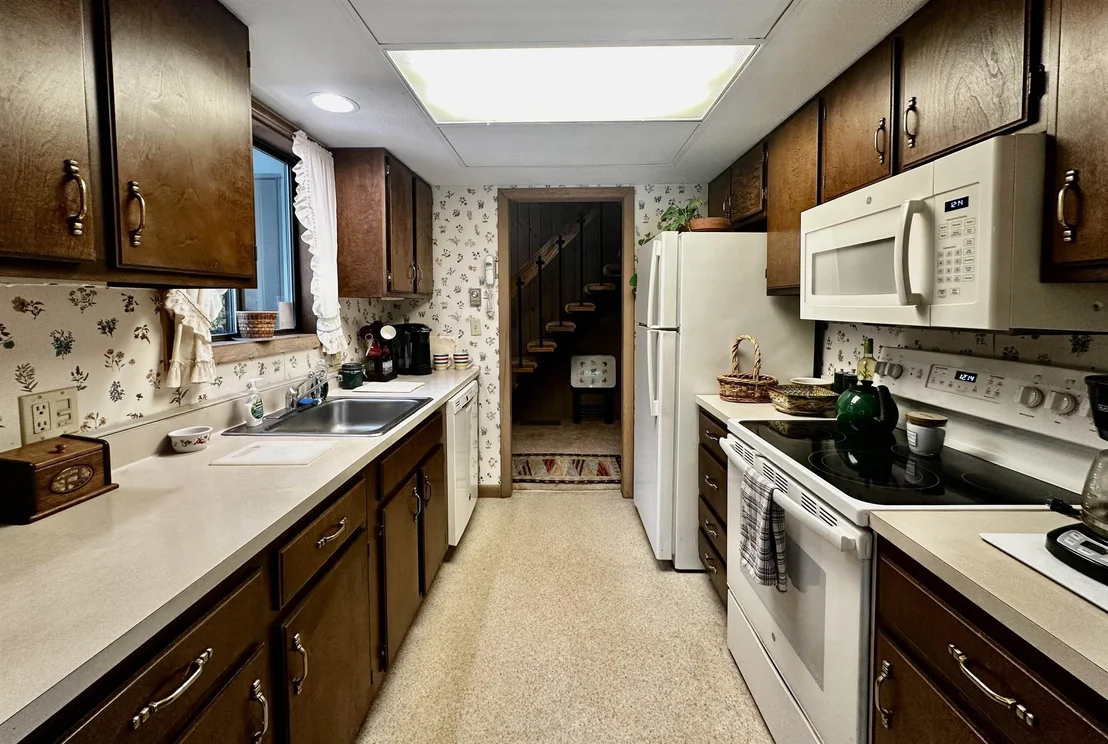 Photo of 78 Greensward