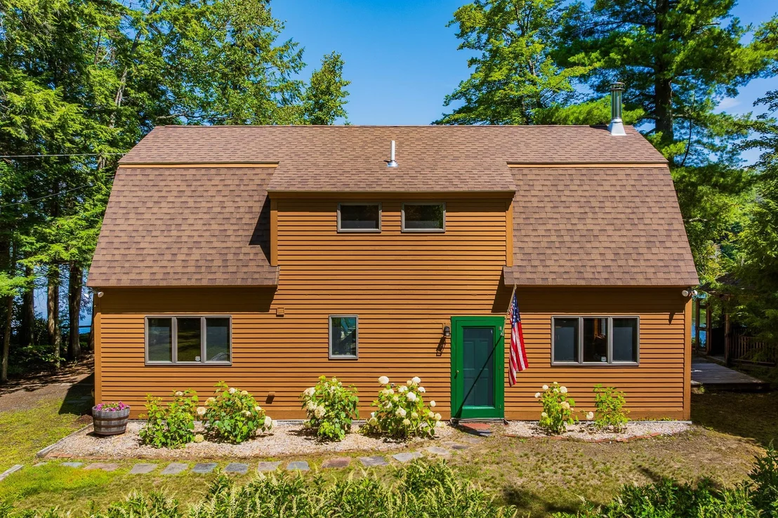 Photo of 37 Green Eagle