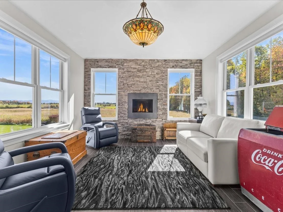 Photo of 270 Sutton Farm