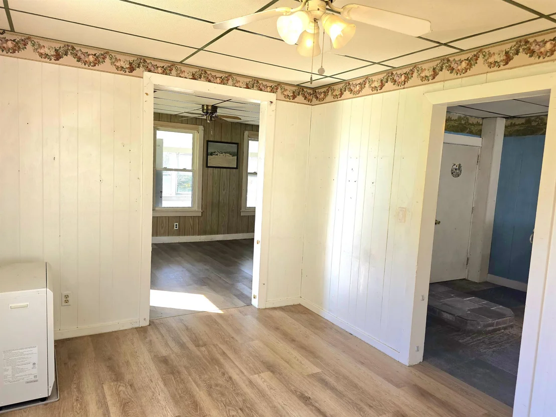 Photo of 360 Pond Hill