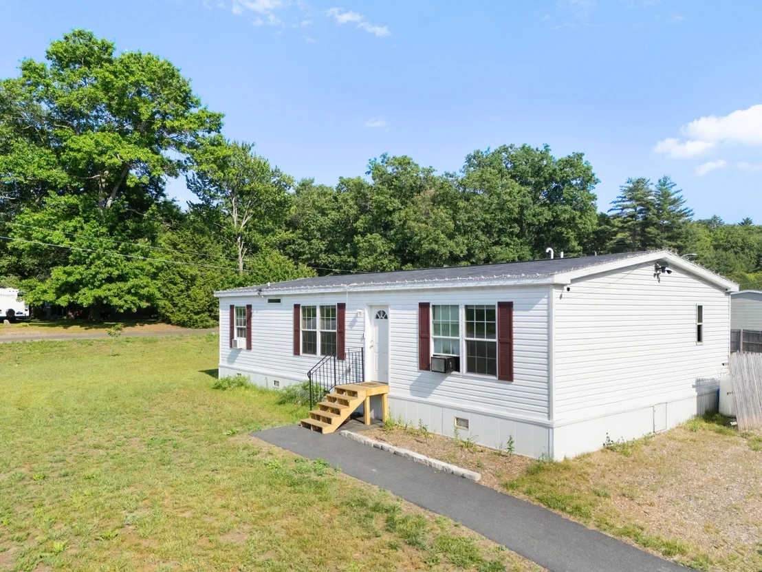Photo of 243 Newton