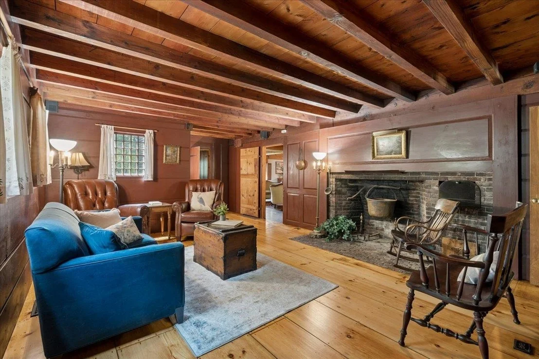 Photo of 14 Walnut Hill