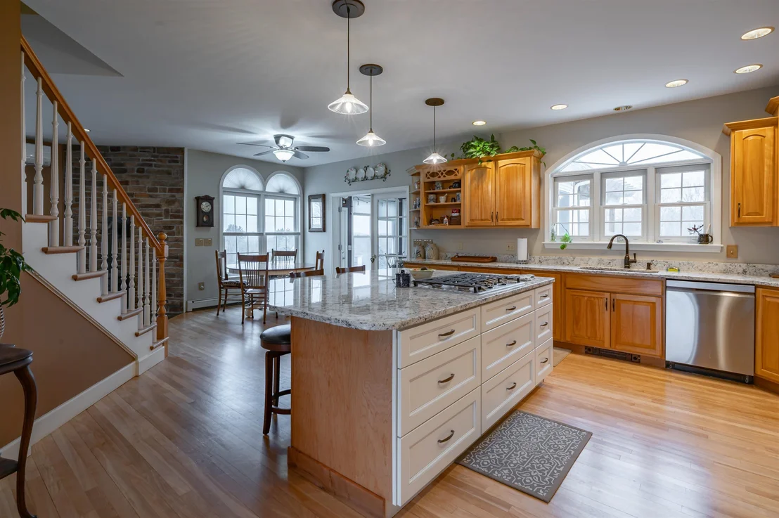 Photo of 51 Old Town Road