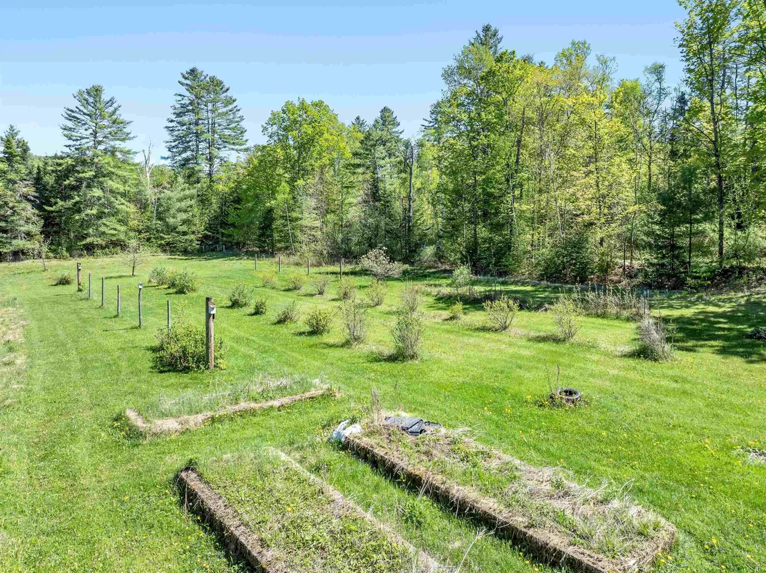 Photo of 87 Bailey Pond