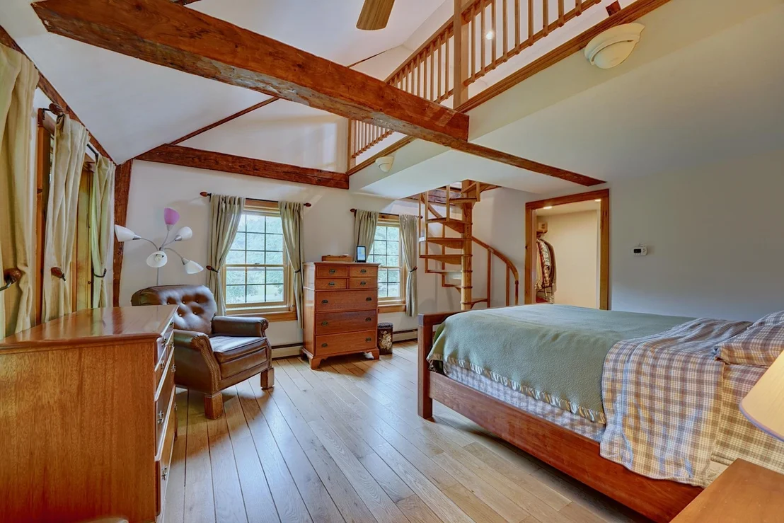 Photo of 236 Sagamore