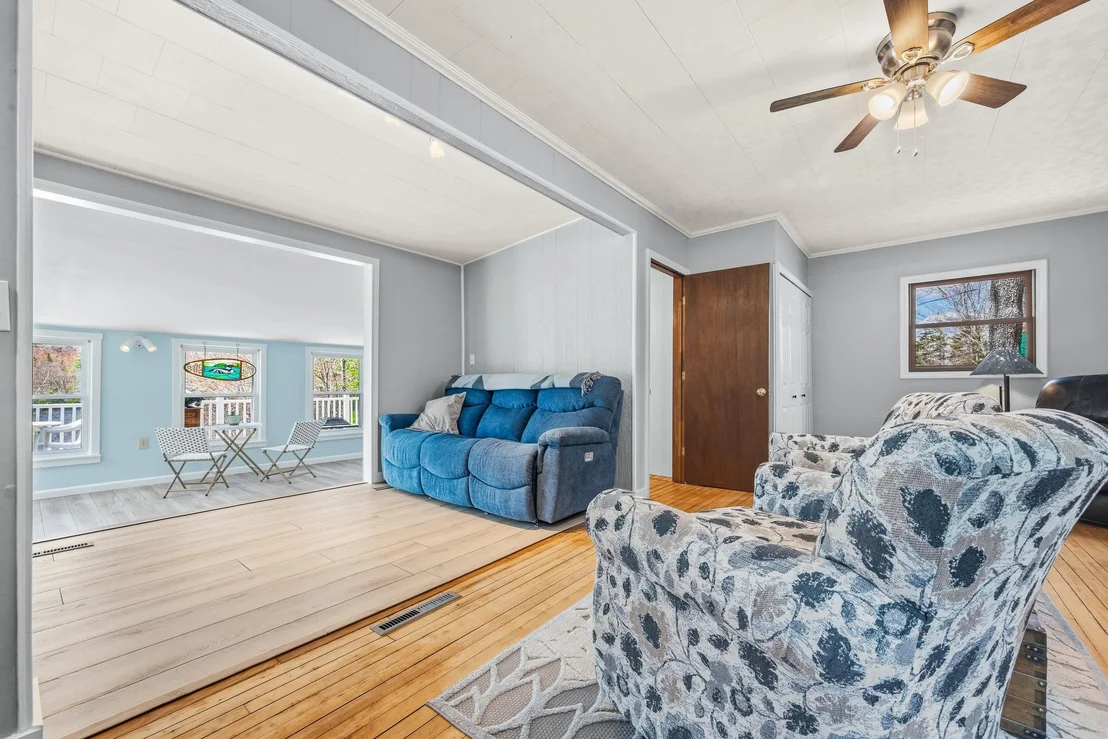 Photo of 134 Cedar Pond