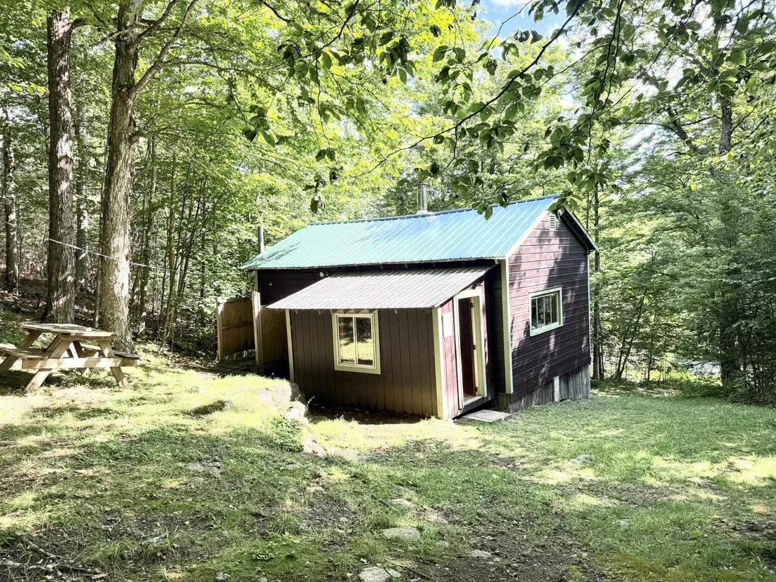 Photo of 845 Bailey Hill