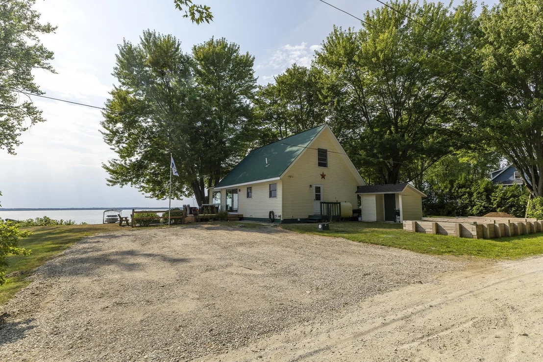 Photo of 502 Duck Point