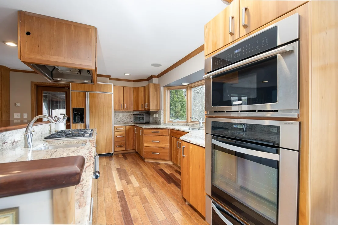 Photo of 838 Cricket Hill