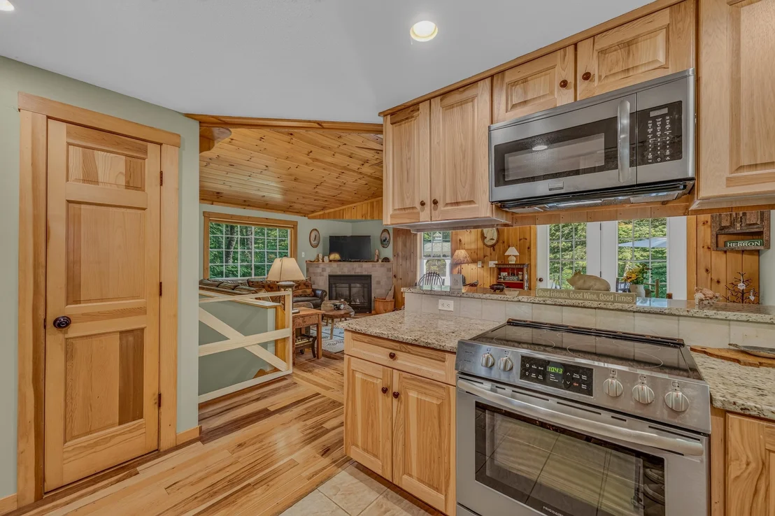Photo of 32 Stoney Brook