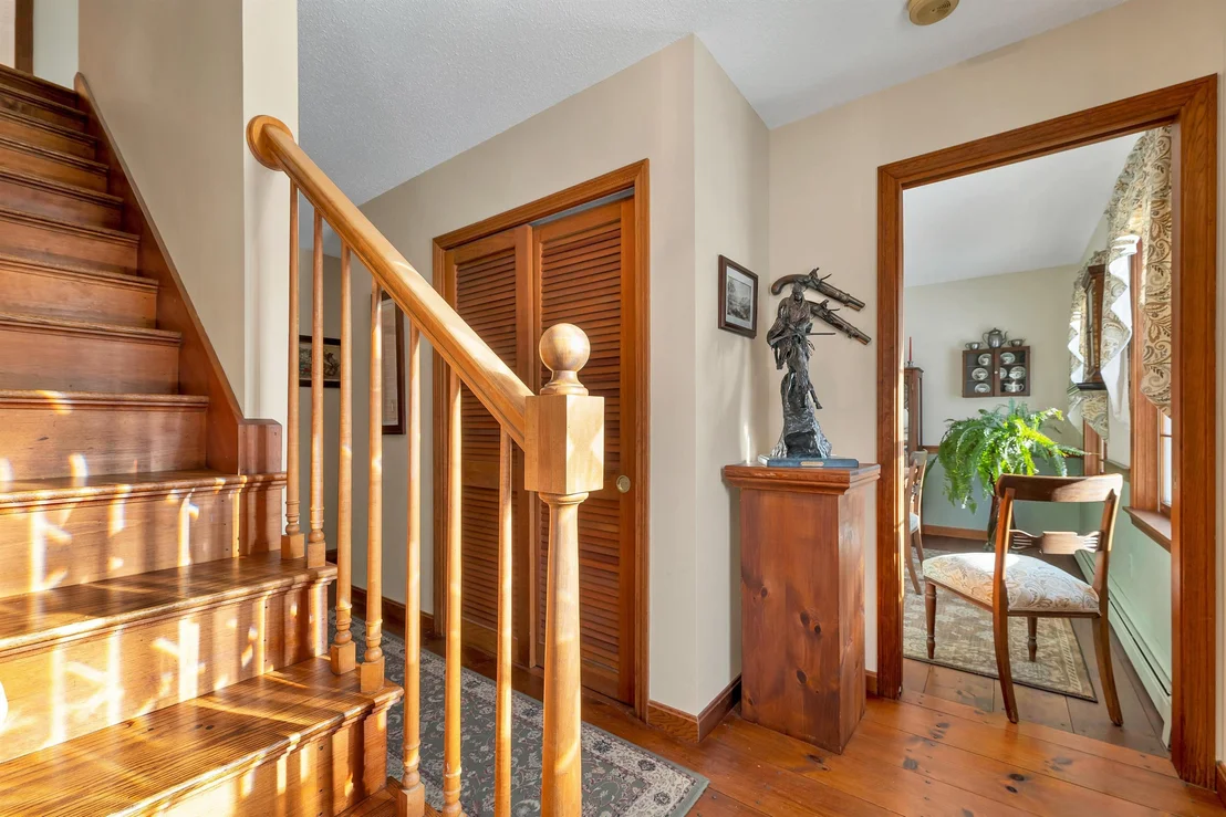 Photo of 9 Birchview