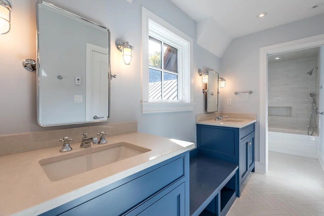 Photo of 515 West Fields