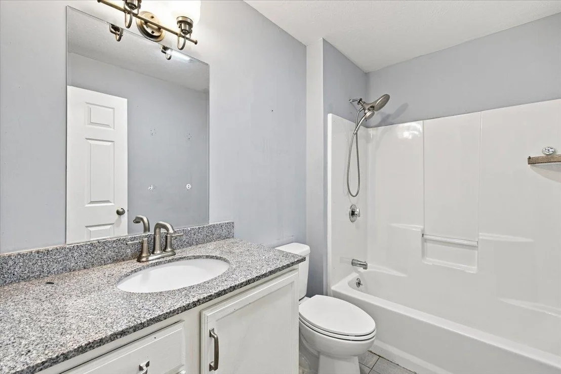 Photo of 5 Ames