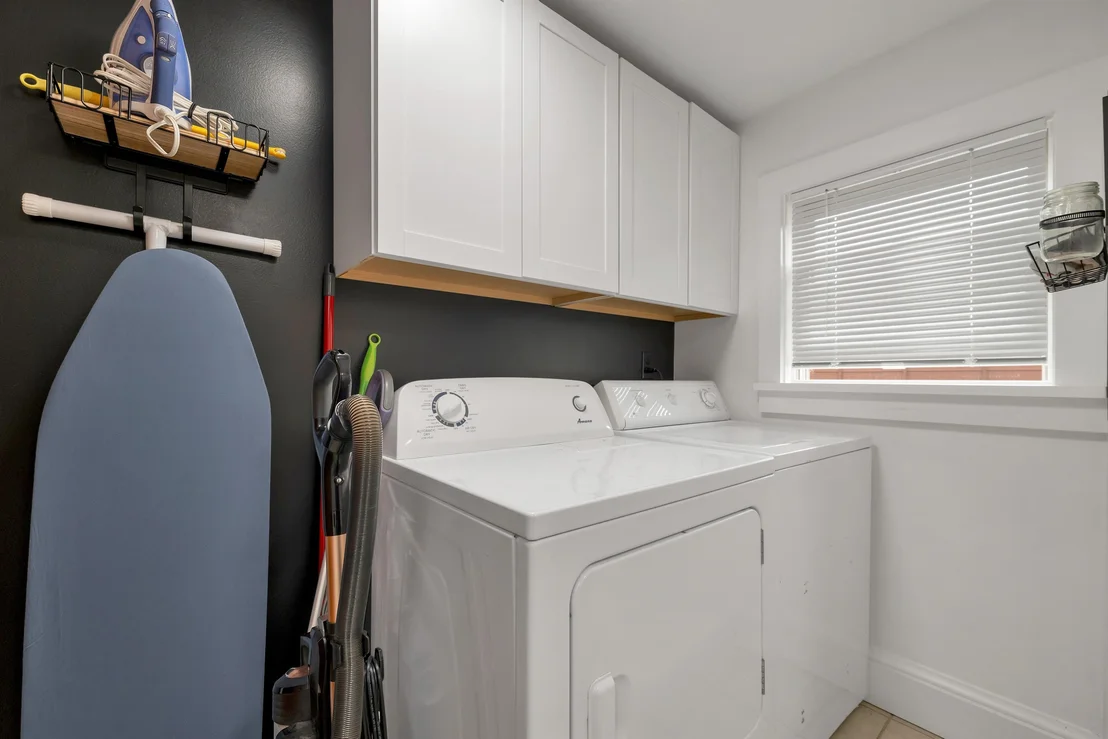 Photo of 256 Pine