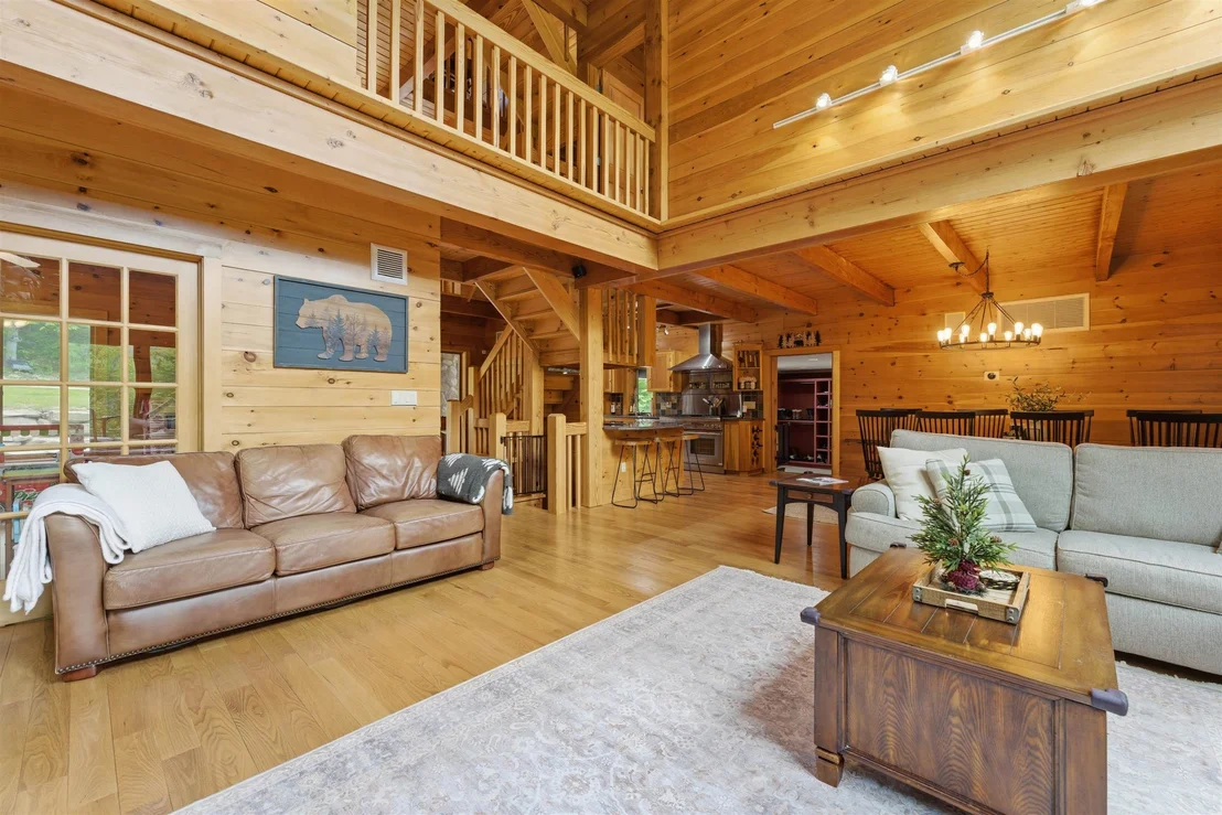 Photo of 27 Mountain View