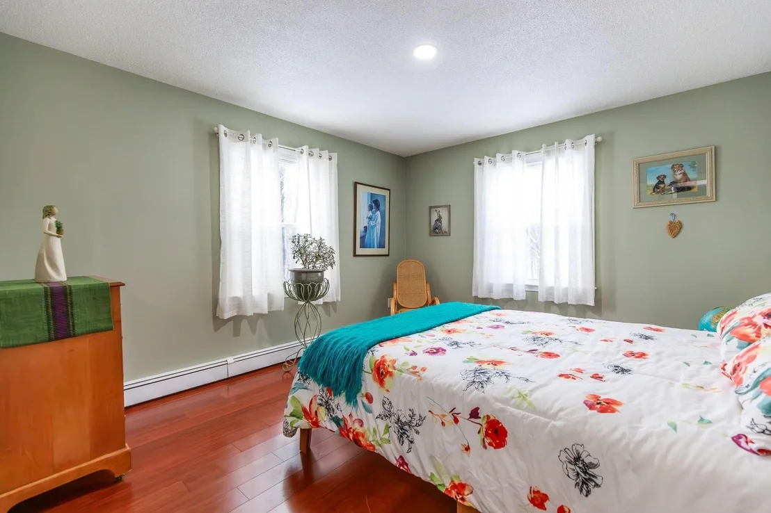 Photo of 1322 Main