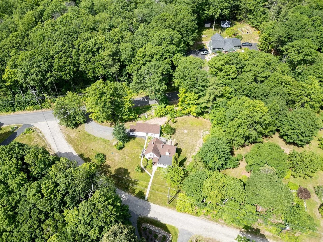 Photo of 11 Robbins