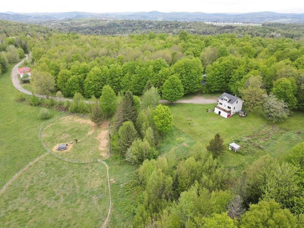 Photo of 760 Spencer Hill