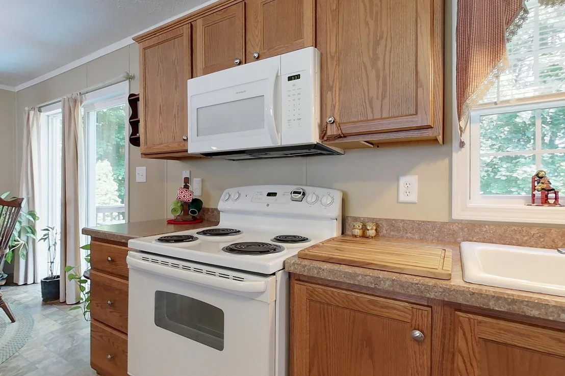 Photo of 6 Mapleshade