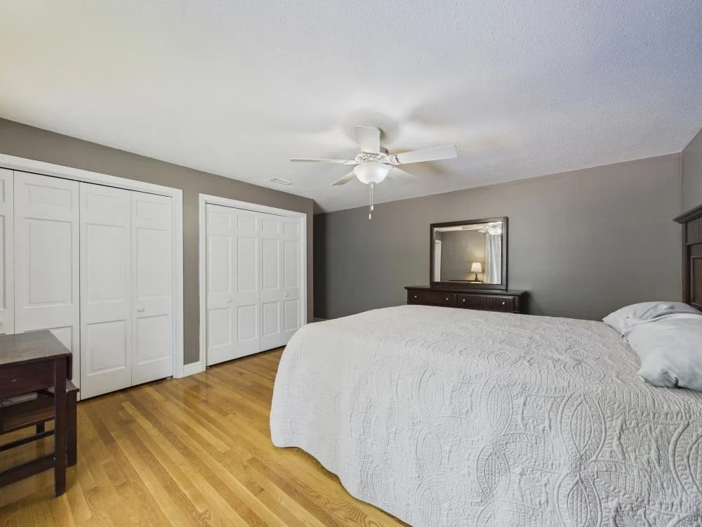 Photo of 6 Maple