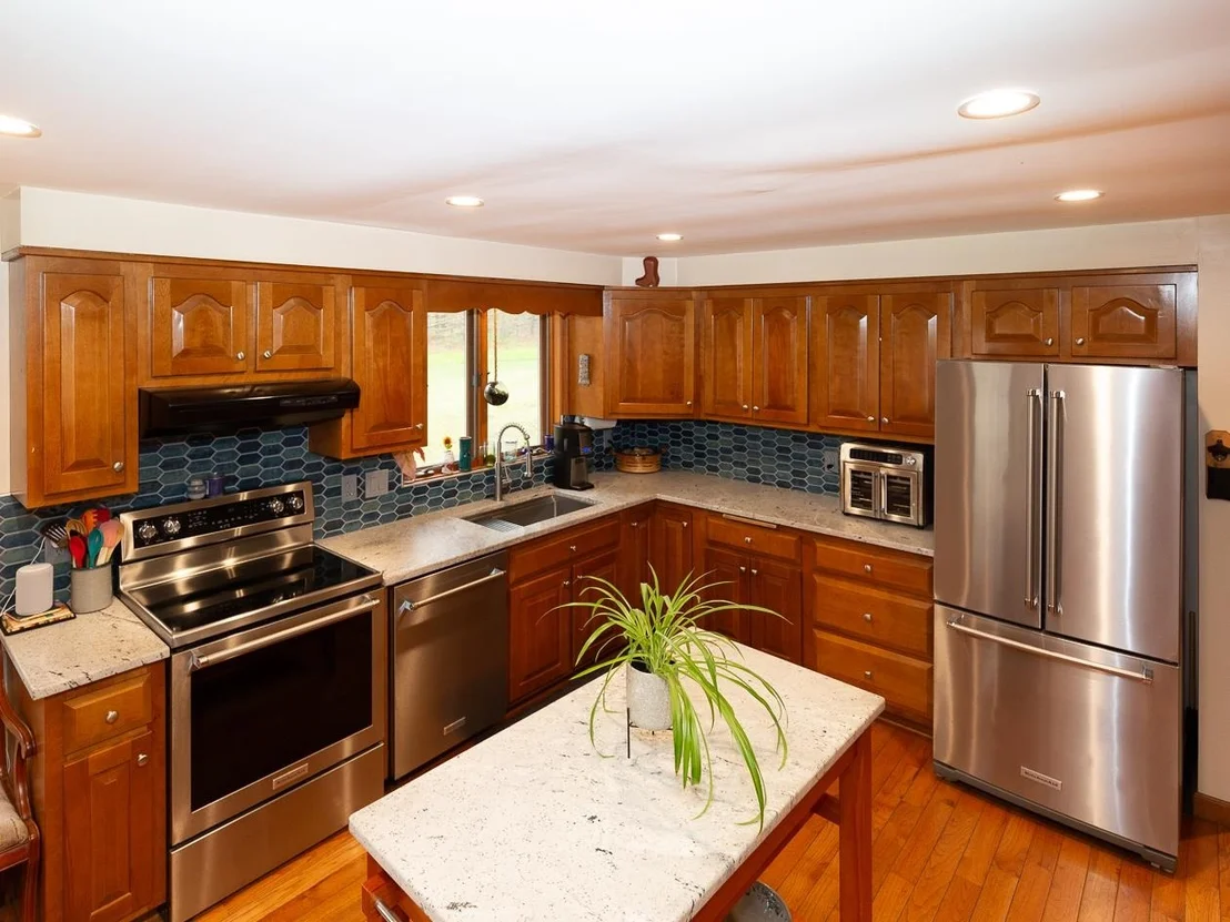Photo of 8 Laurel