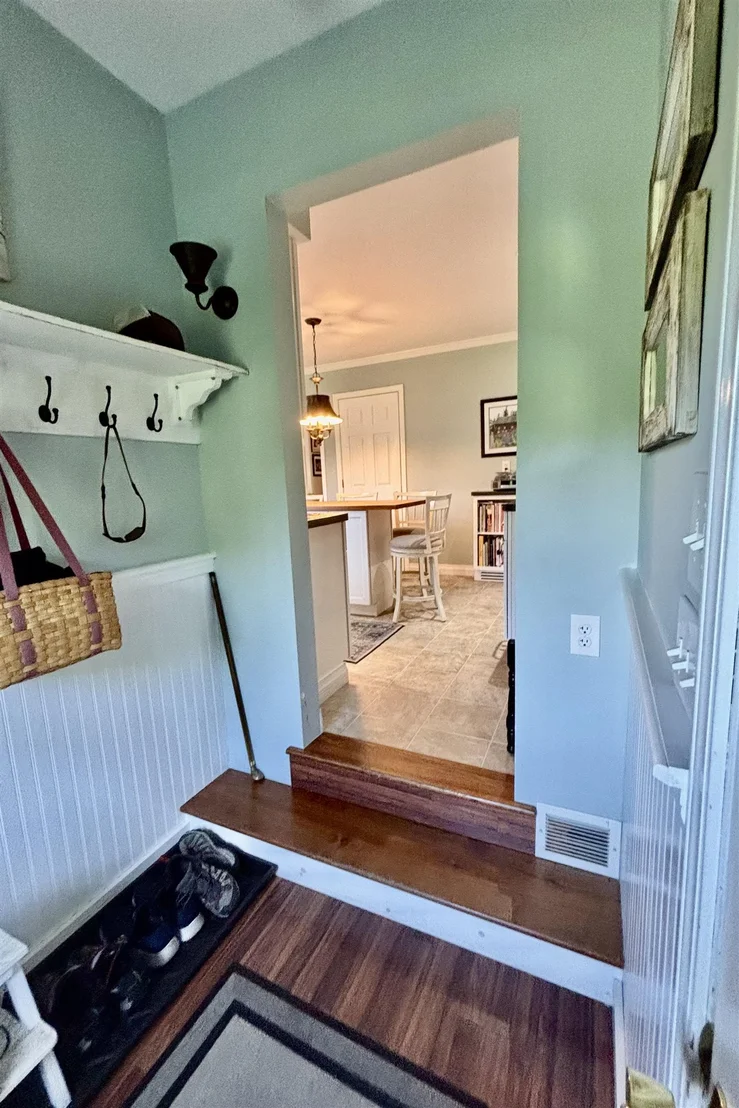 Photo of 20 Edgewood