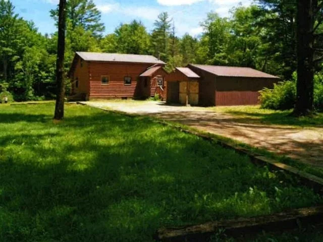 Photo of 253 Back Ashuelot