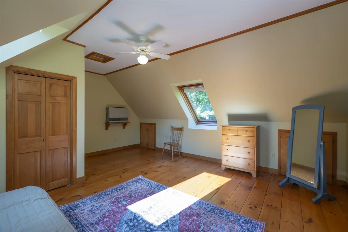 Photo of 438 Redfield Proctor