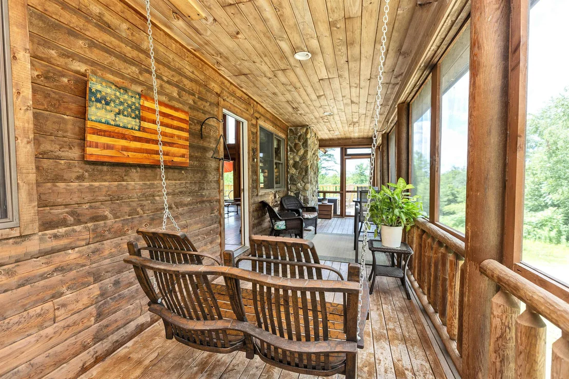 Photo of 75 Walpole Valley