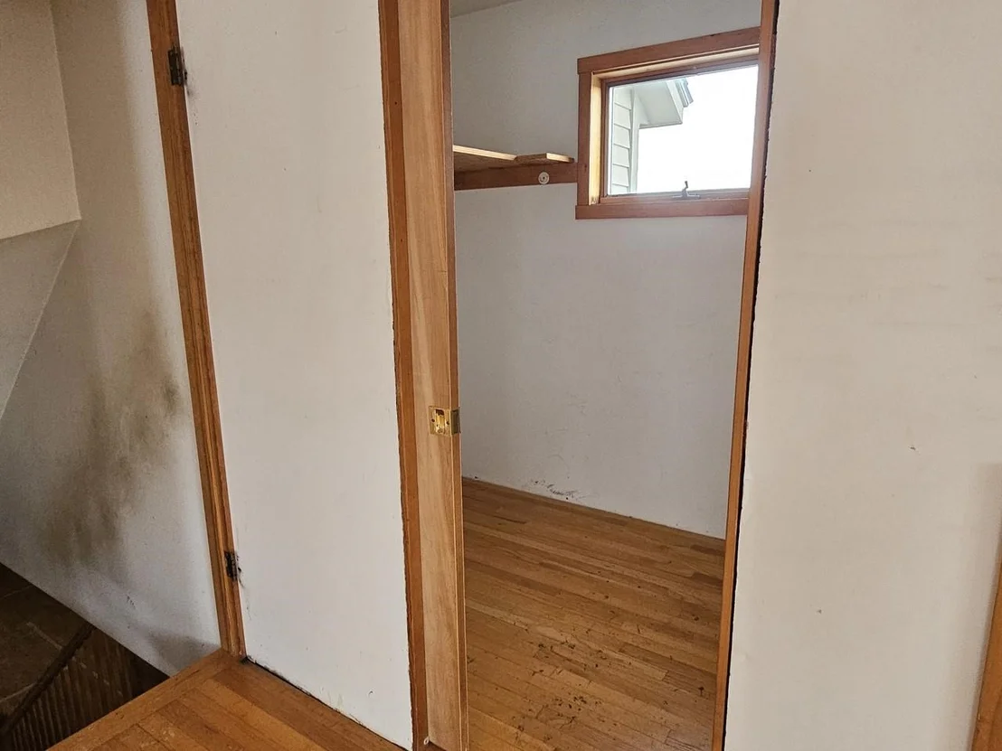 Photo of 5272 Spear