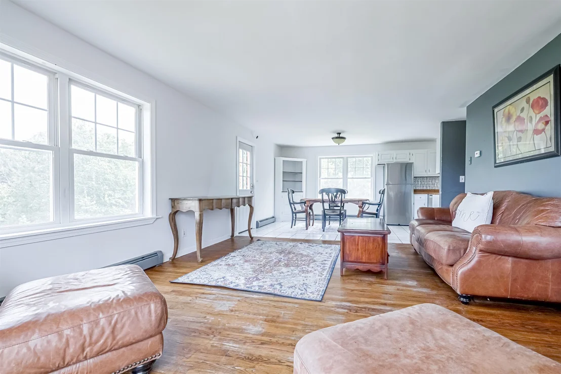 Photo of 285 Currier