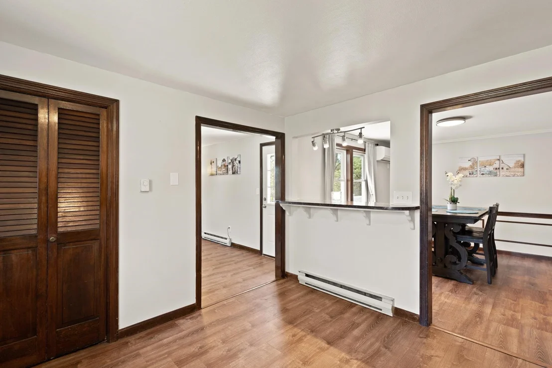 Photo of 17 Oxbow