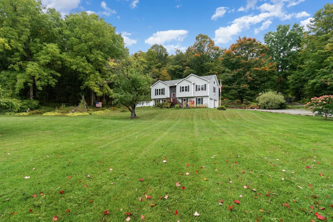 Photo of 387 St. Albans