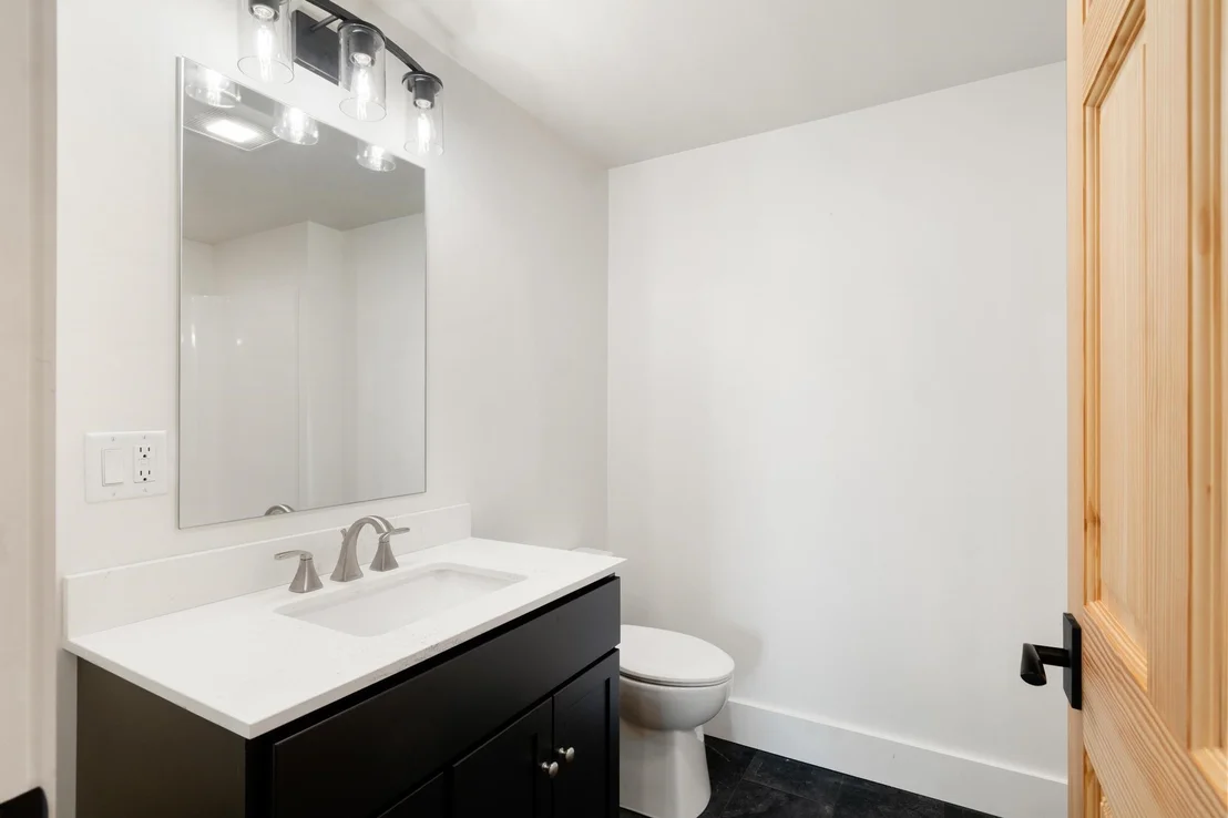 Photo of 225 Viscido