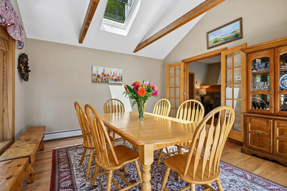 Photo of 76 Holts Point