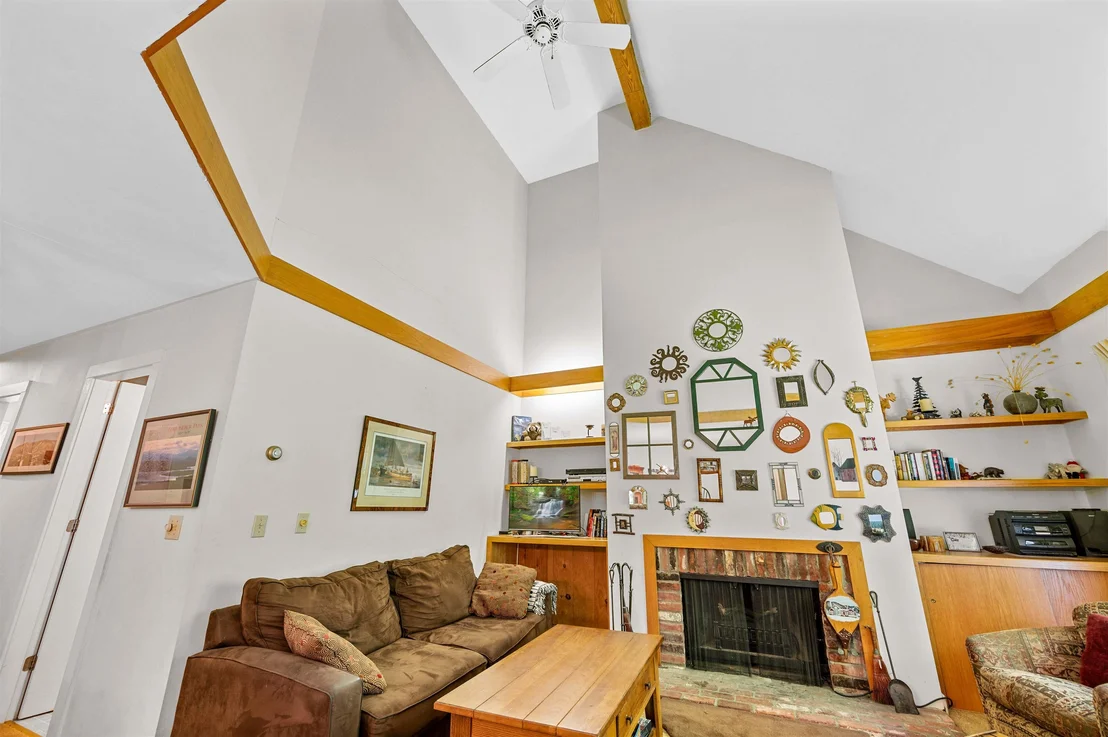 Photo of Unit 29 at 186 Castlerock