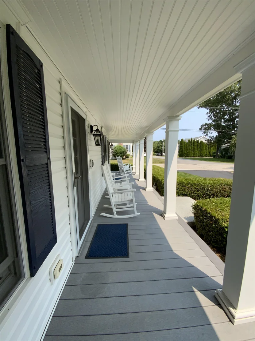 Photo of Unit 3 at 32 Cable
