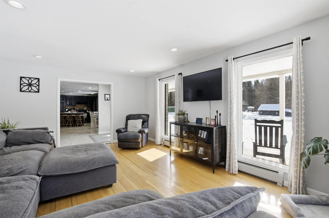 Photo of 438 Canaan Hill