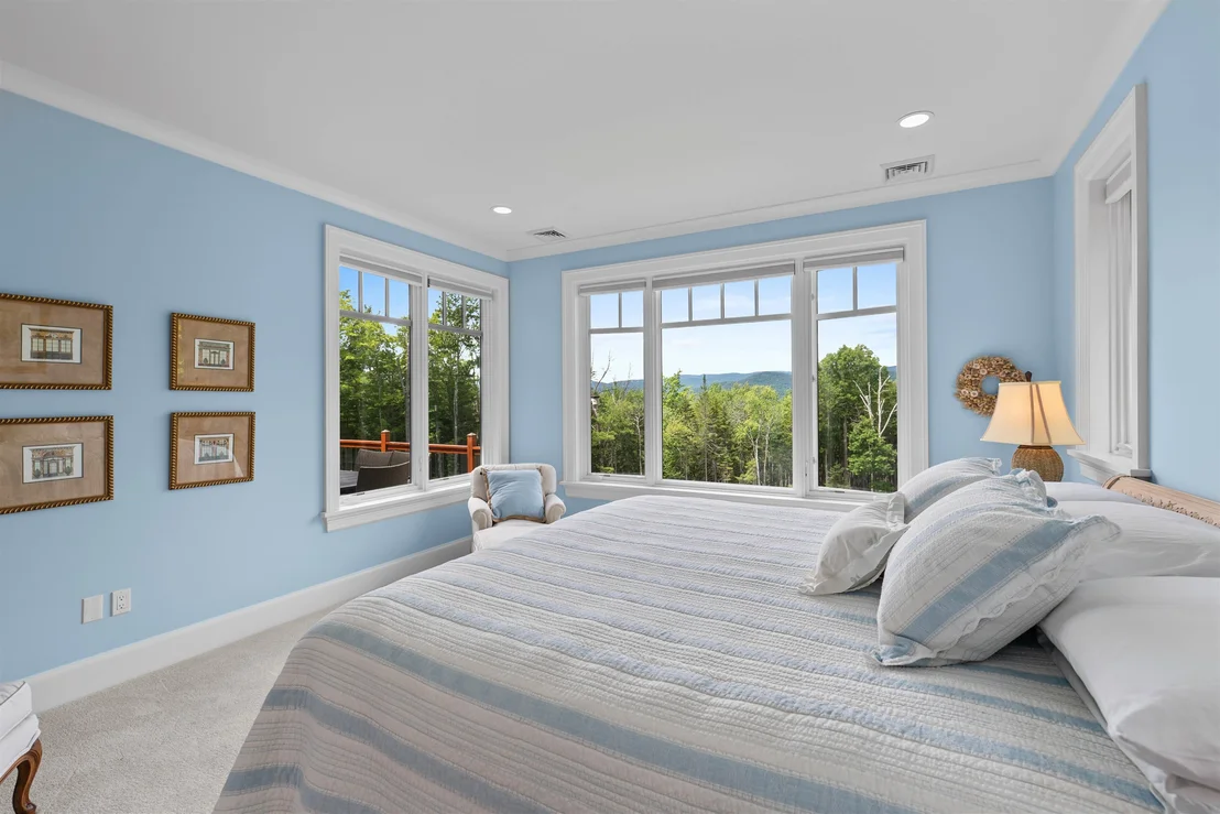 Photo of 32 Mountain View