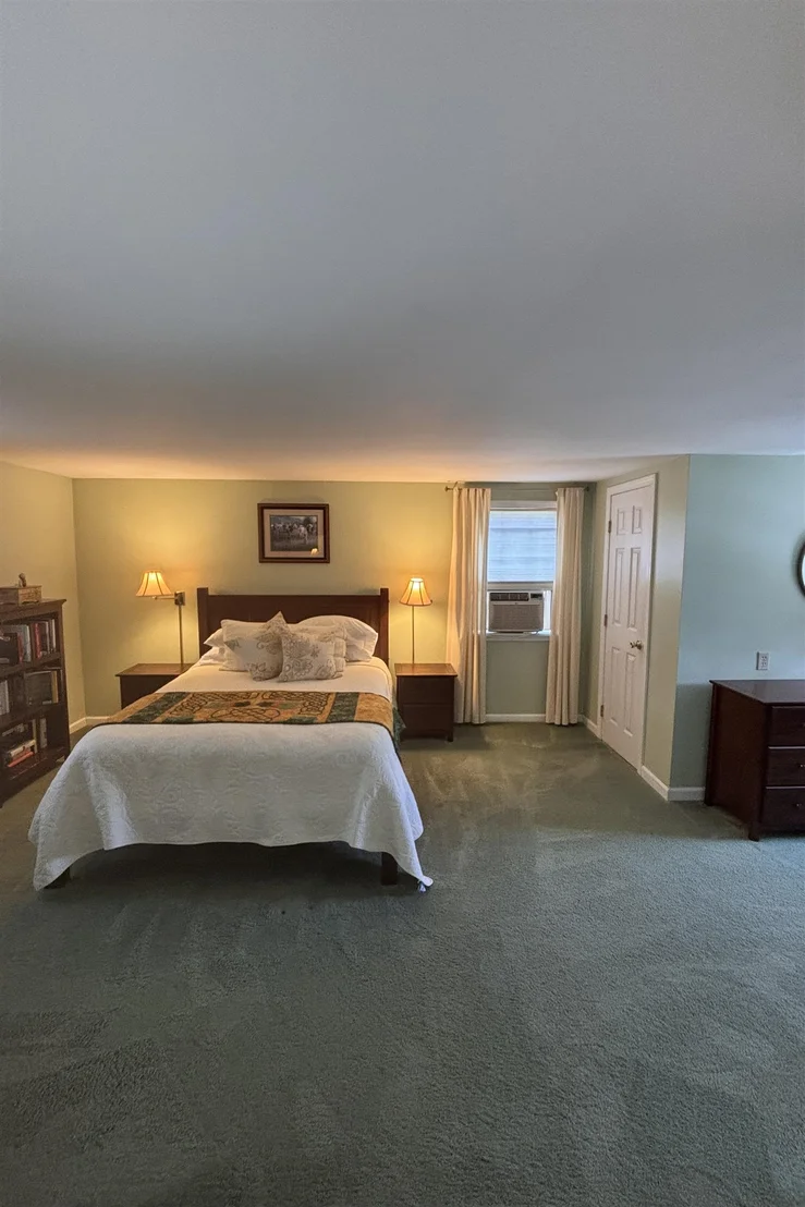 Photo of 20 Edgewood