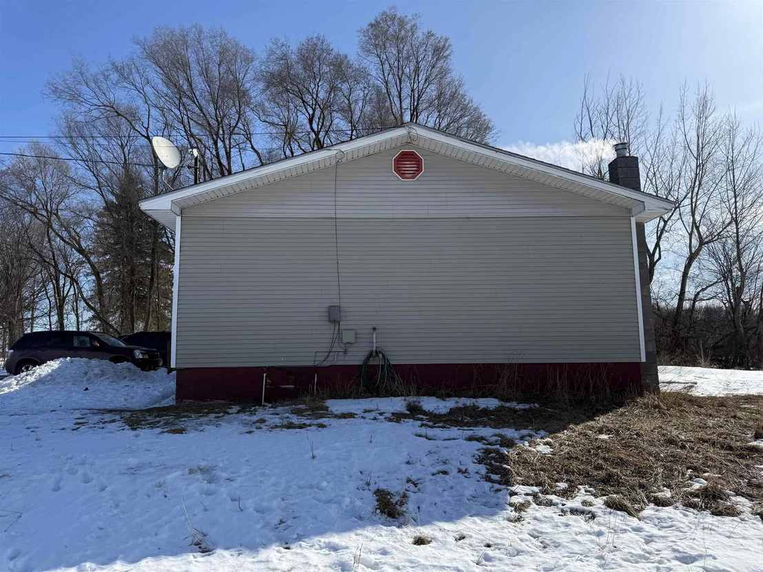 Photo of 4131 Lower Newton