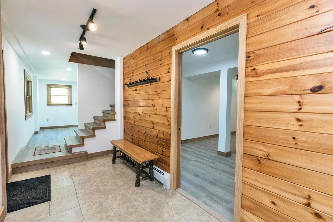 Photo of 75 Walpole Valley