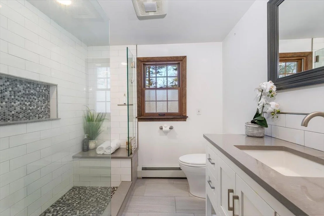 Photo of 11 Farview Hill
