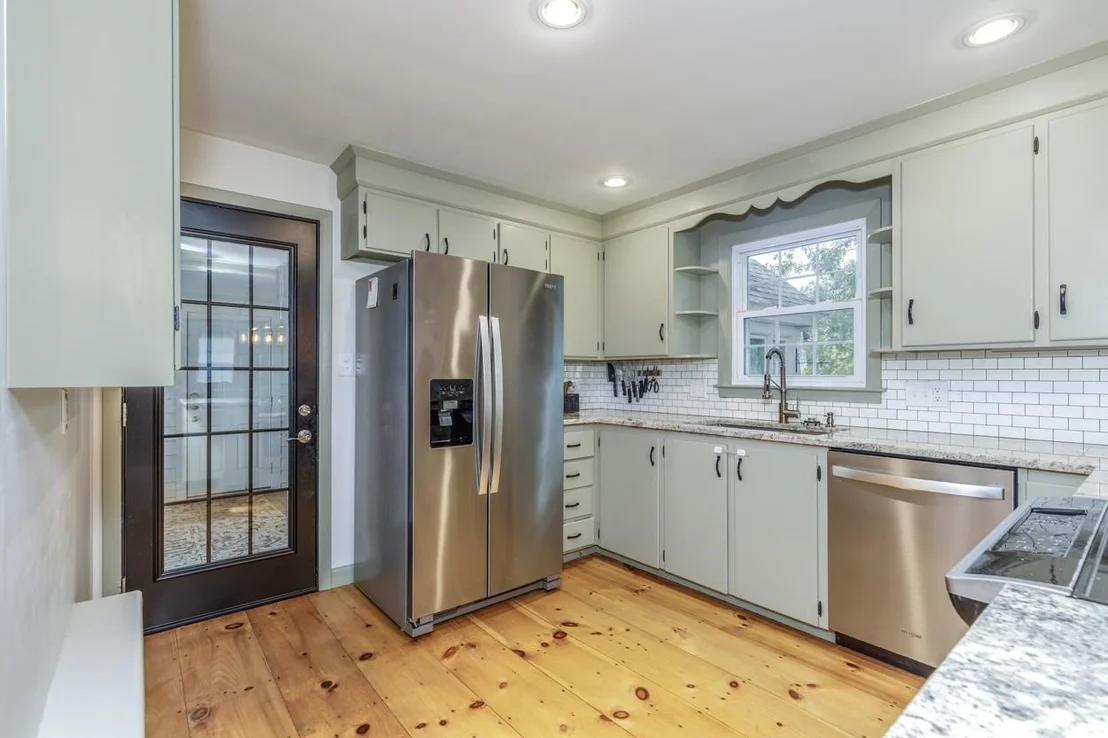 Photo of 234 W Haven