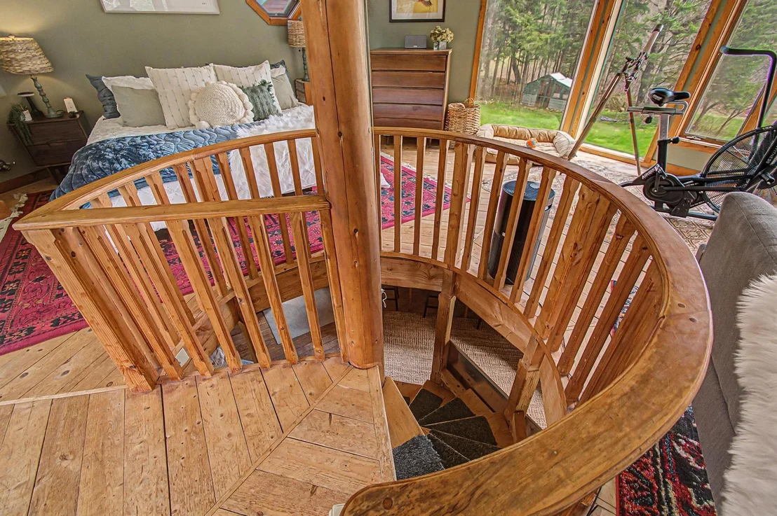 Photo of 2212 Symonds Mill