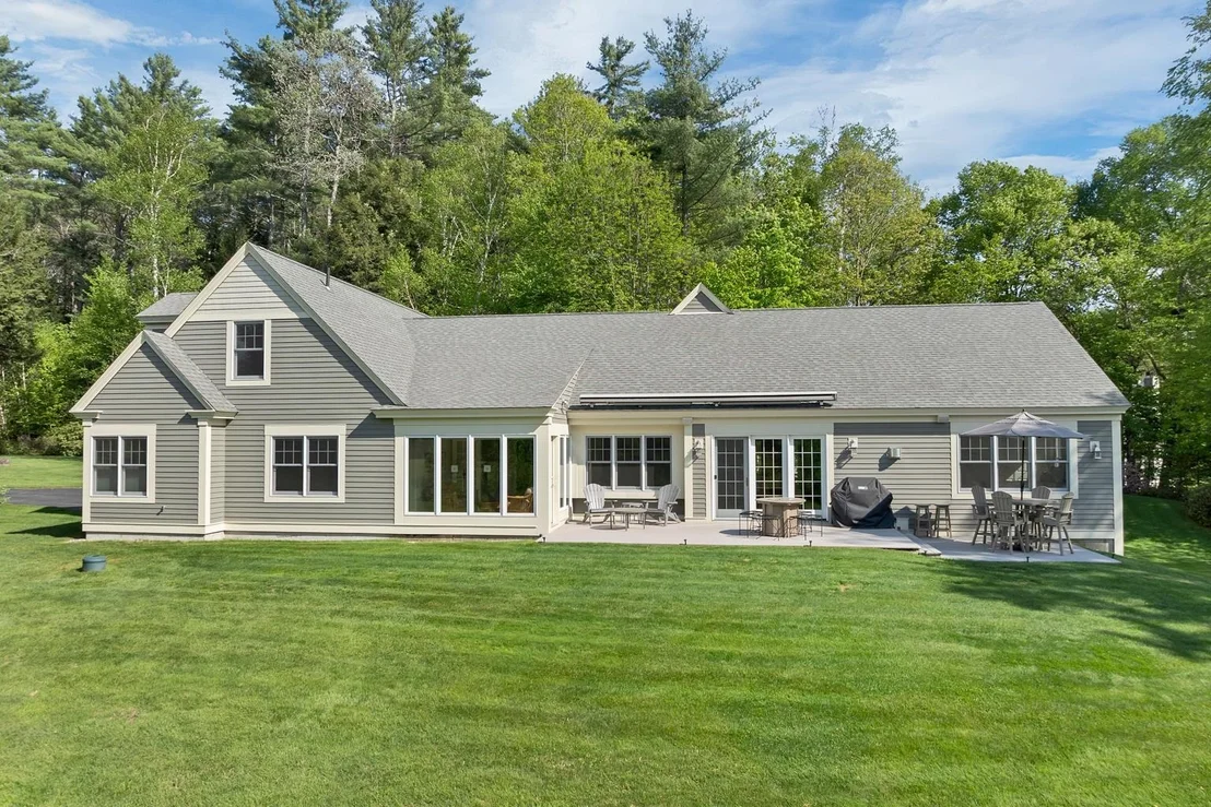 Photo of 18 River View