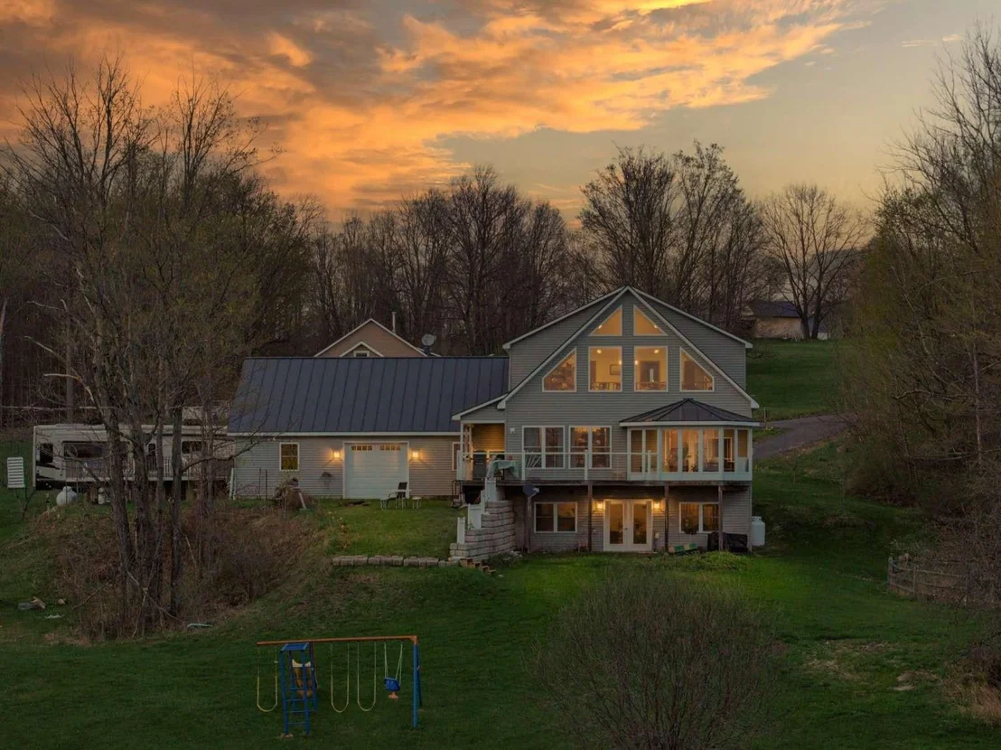 Photo of 62 Phelps